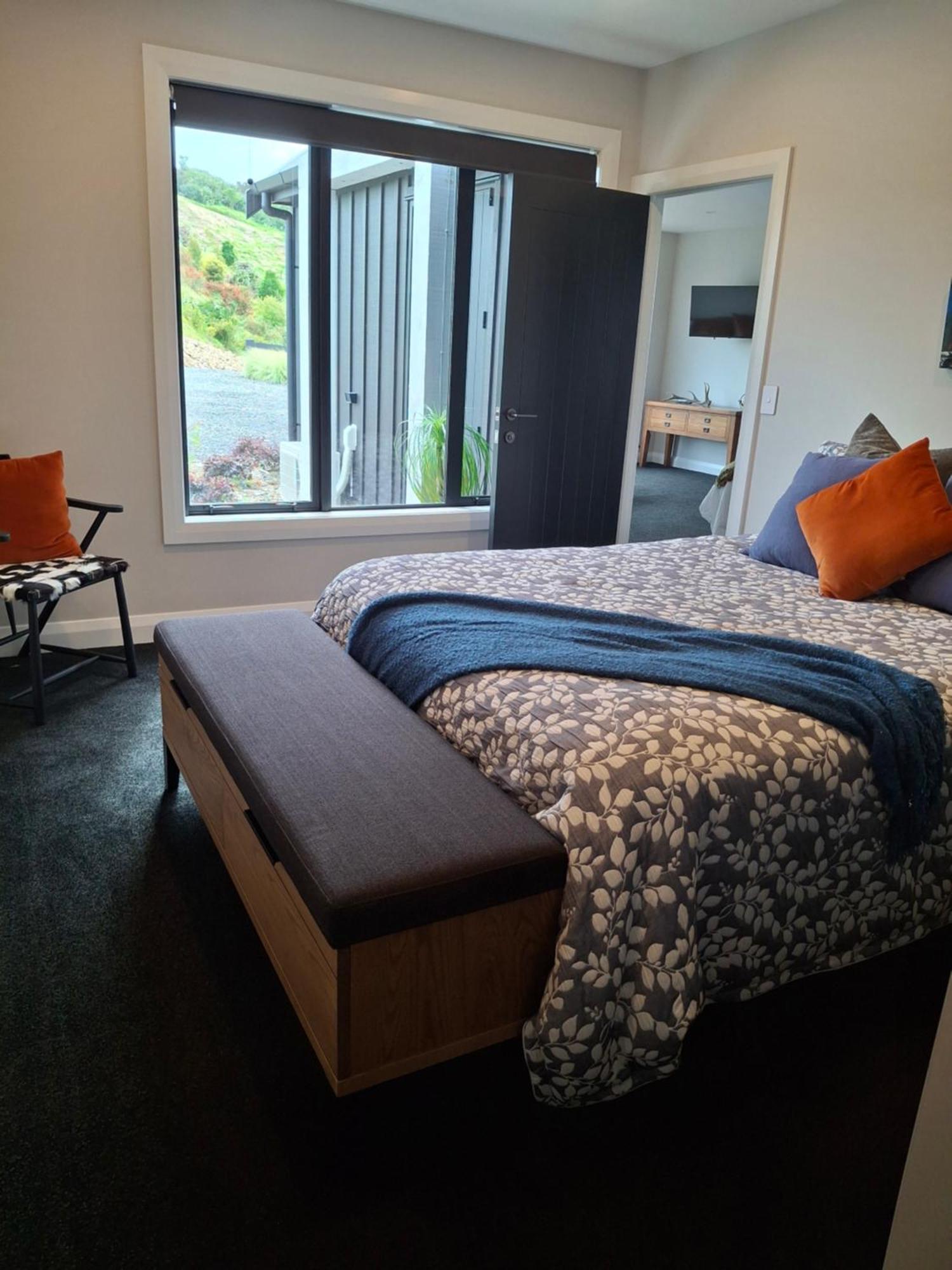 Broadwater Farm Accommodation Miranda Buitenkant foto
